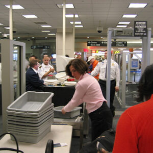 Airport security - CC / Flickr