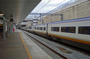 Eurostar passes Stratford International - CC / Flickr