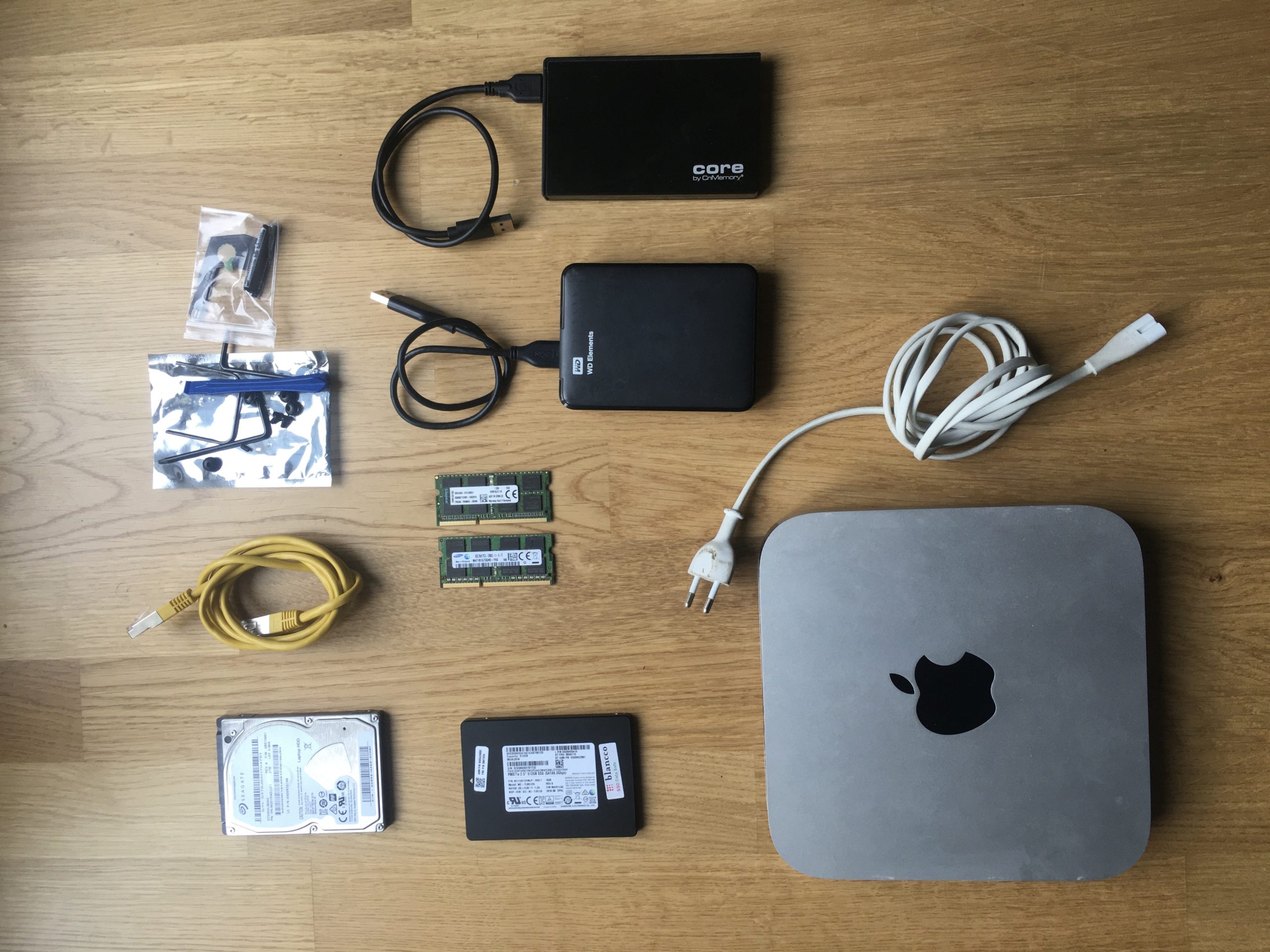 Mac mini (Late 2012) 2.5Ghz+16GB+512SSD-